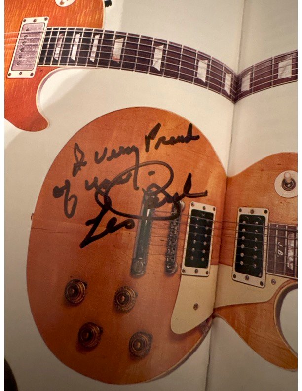 Why Selling Your Les Paul to iBuyLesPaul.com Beats the Craigslist/Marketplace Nightmare in 2025